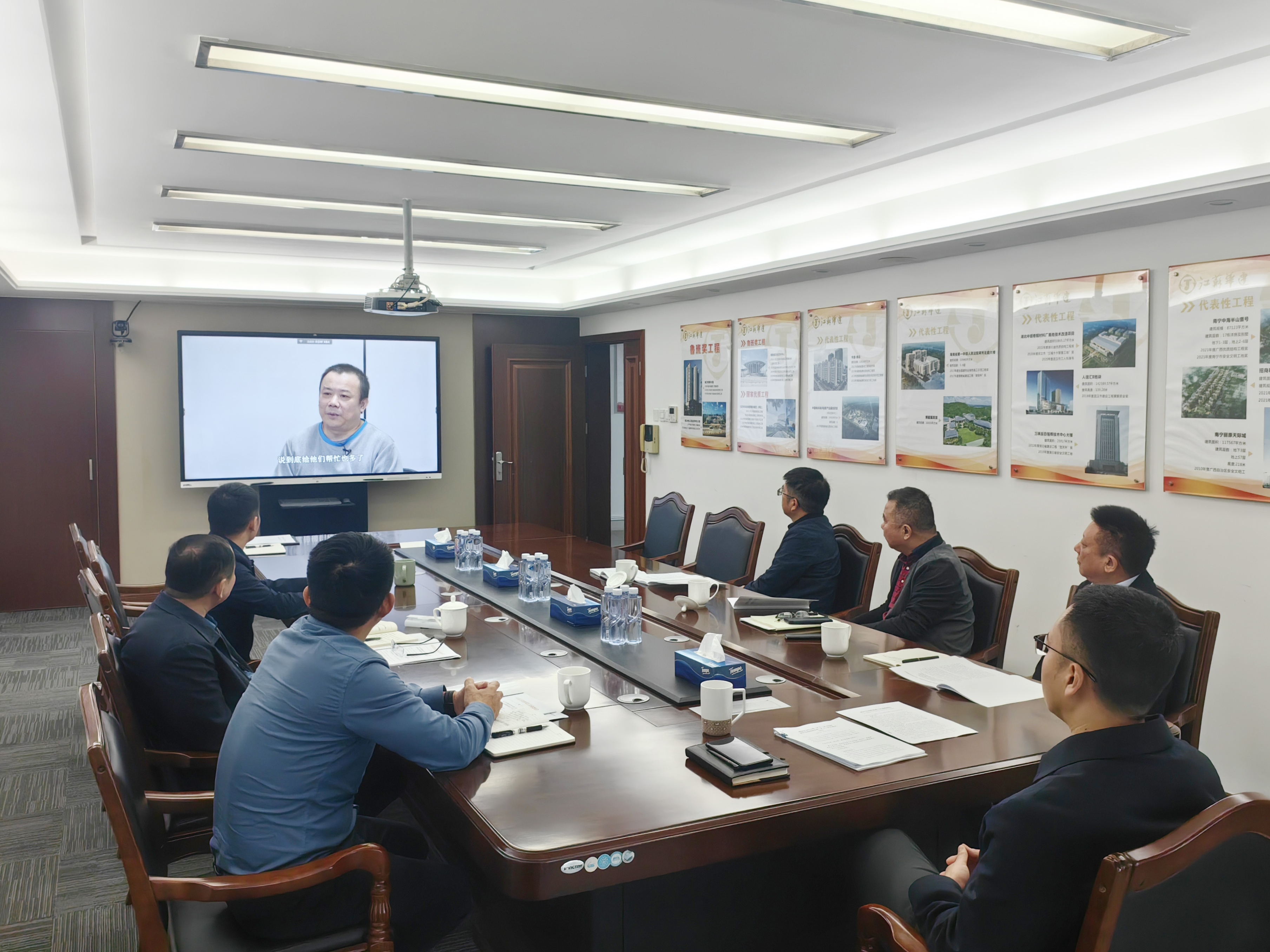 1735447742376242.jpg 1735447742376242.jpg