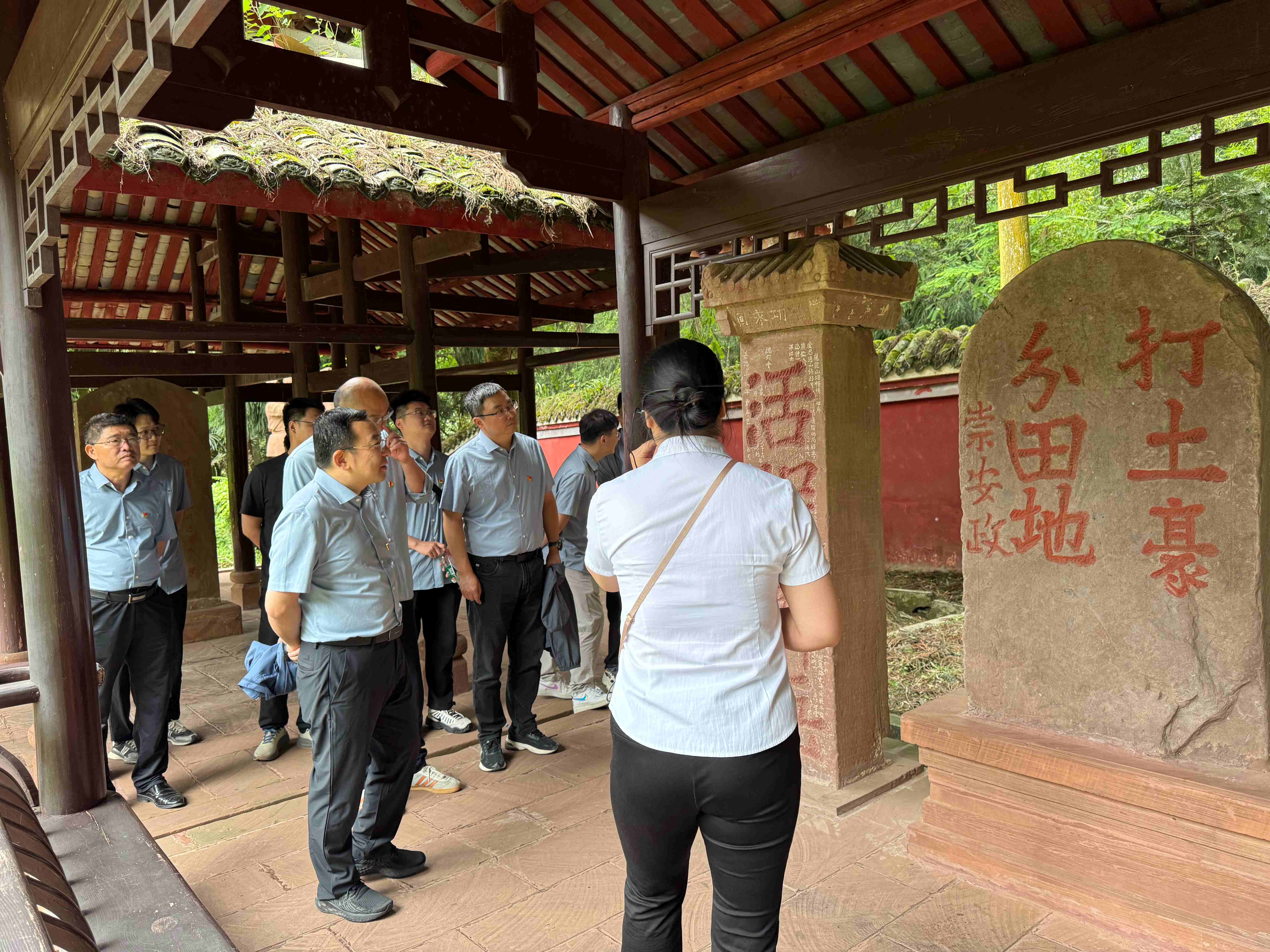 1747625008252139.jpg c87d6f4910d6e8a7b9628c26a0643aa(1).jpg