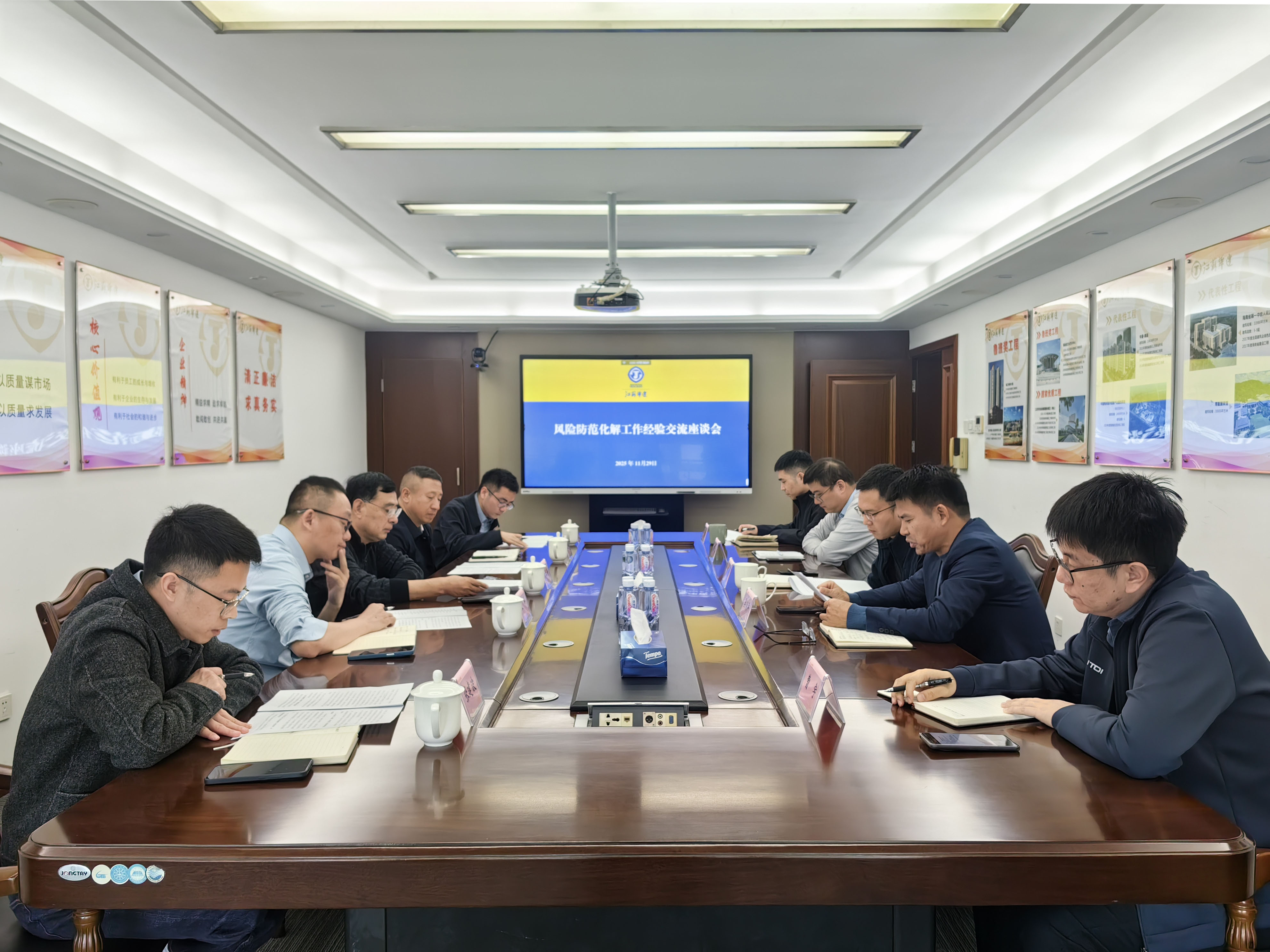 1764733820953290.jpg 1764733820953290.jpg